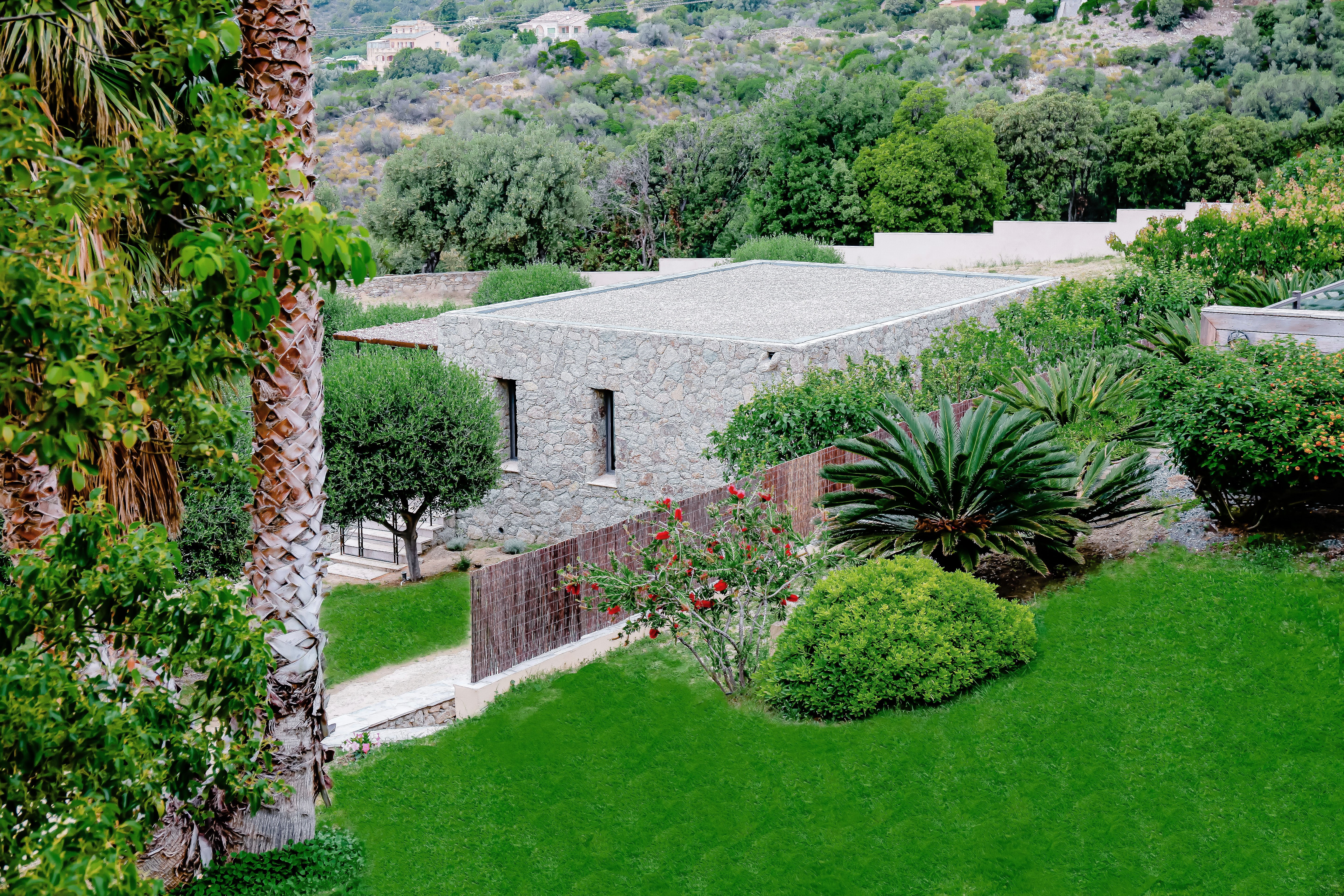  Vue partielle sur le domaine, villa U Lotu