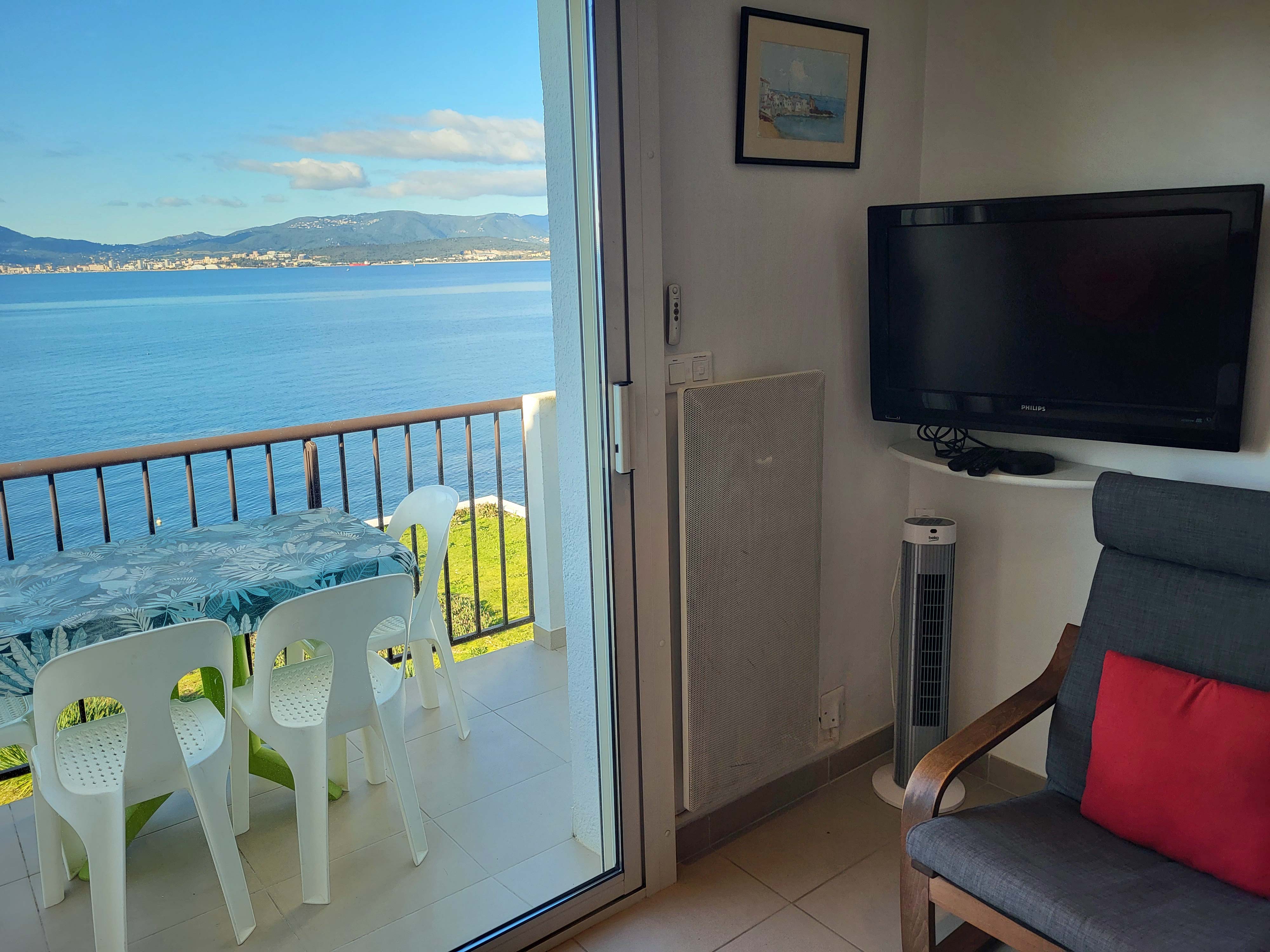  06-t3d-corsica-porticcio-tv-wifi-fibre