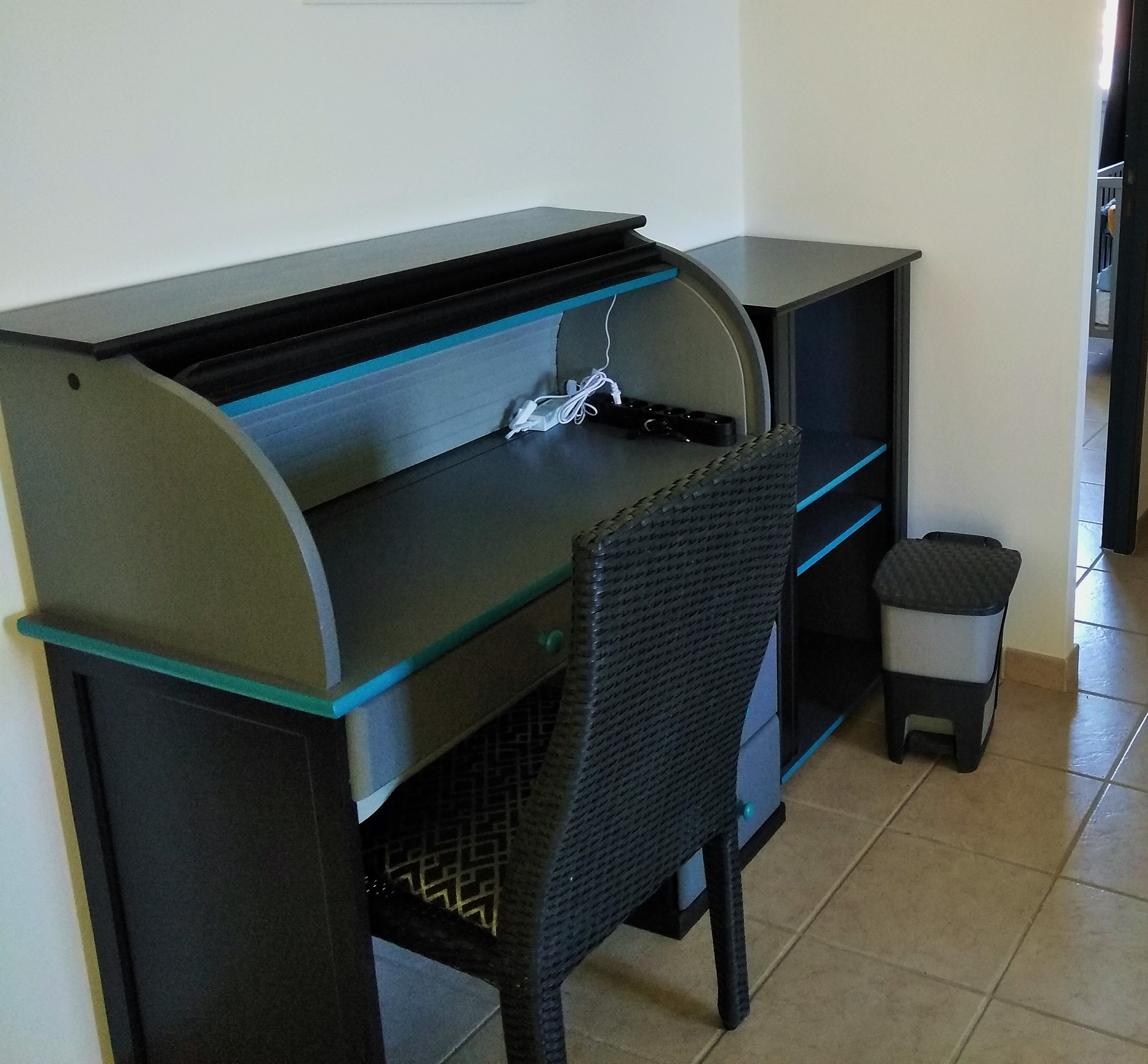  09 Bureau