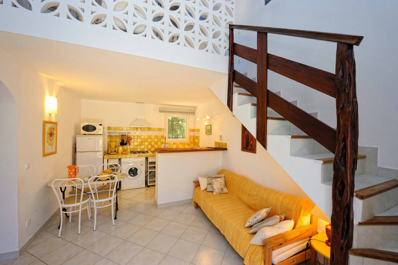  Bonifacio_residence_location_chambre_canava