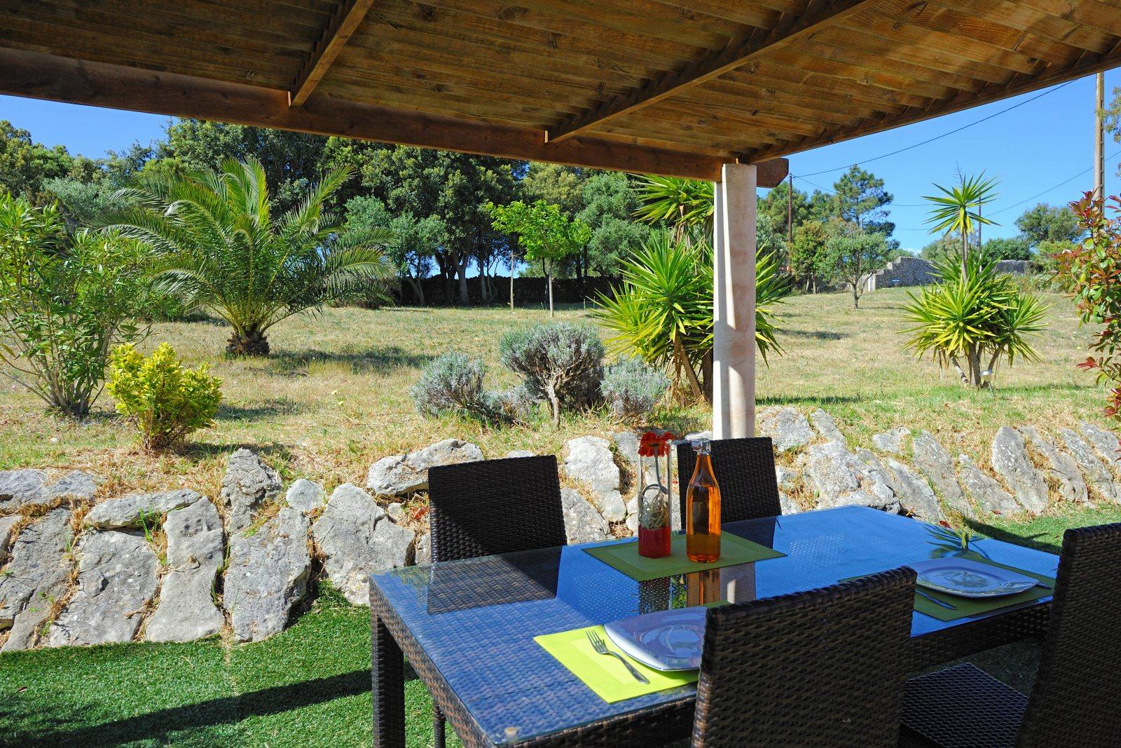  Bonifacio_residence_location_villa_canava