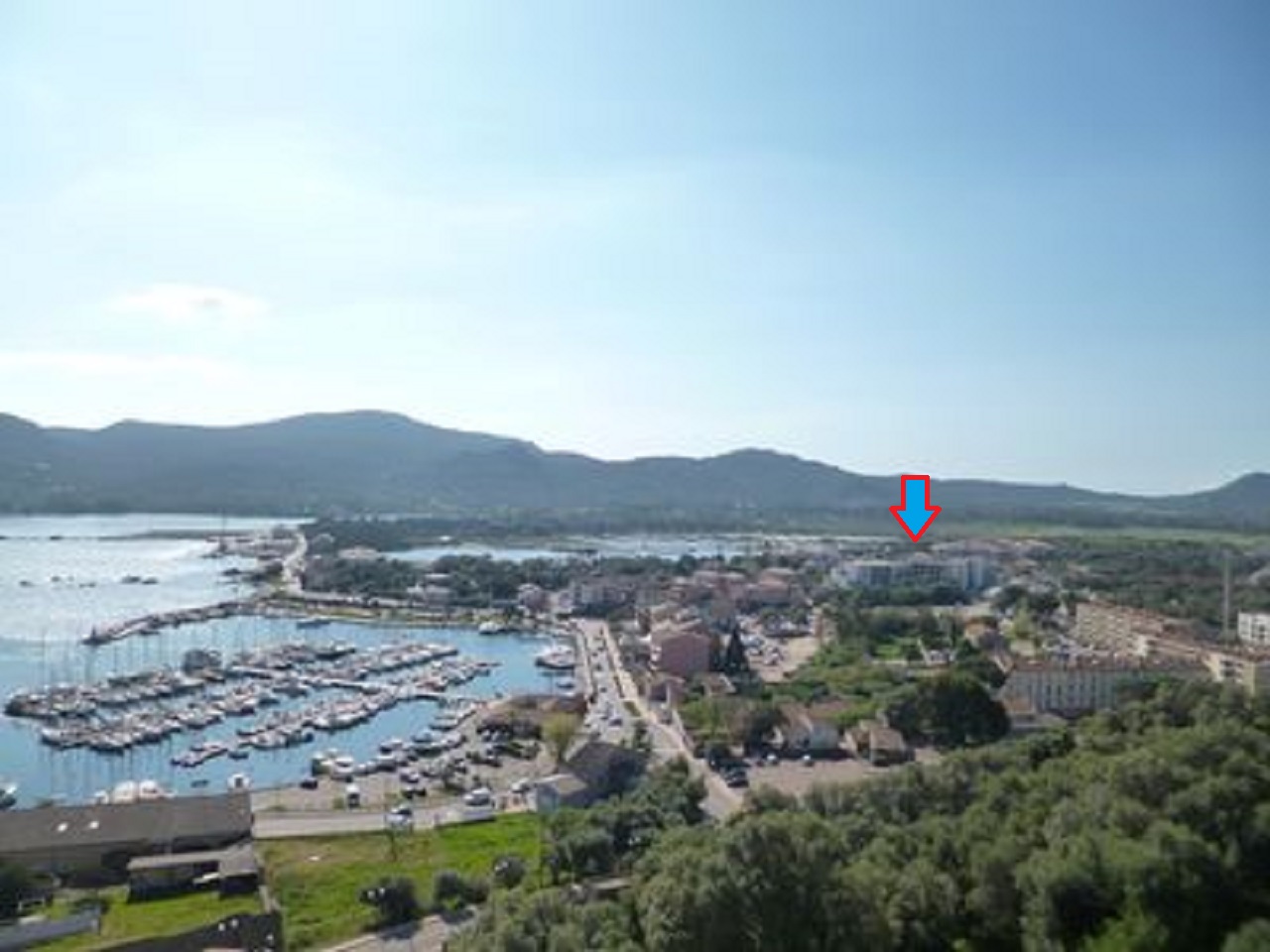  Port de plaisance à 200m