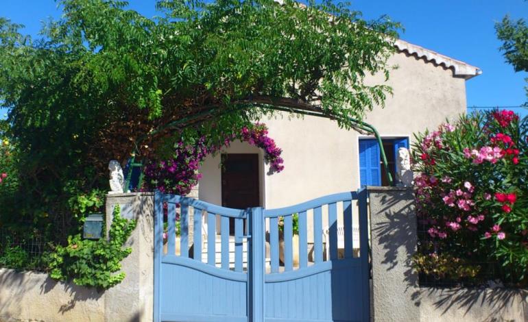 13425_19 Gîtes de France Corse