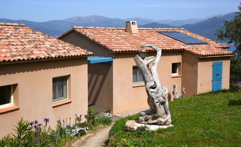 19692_3 Gîtes de France Corse