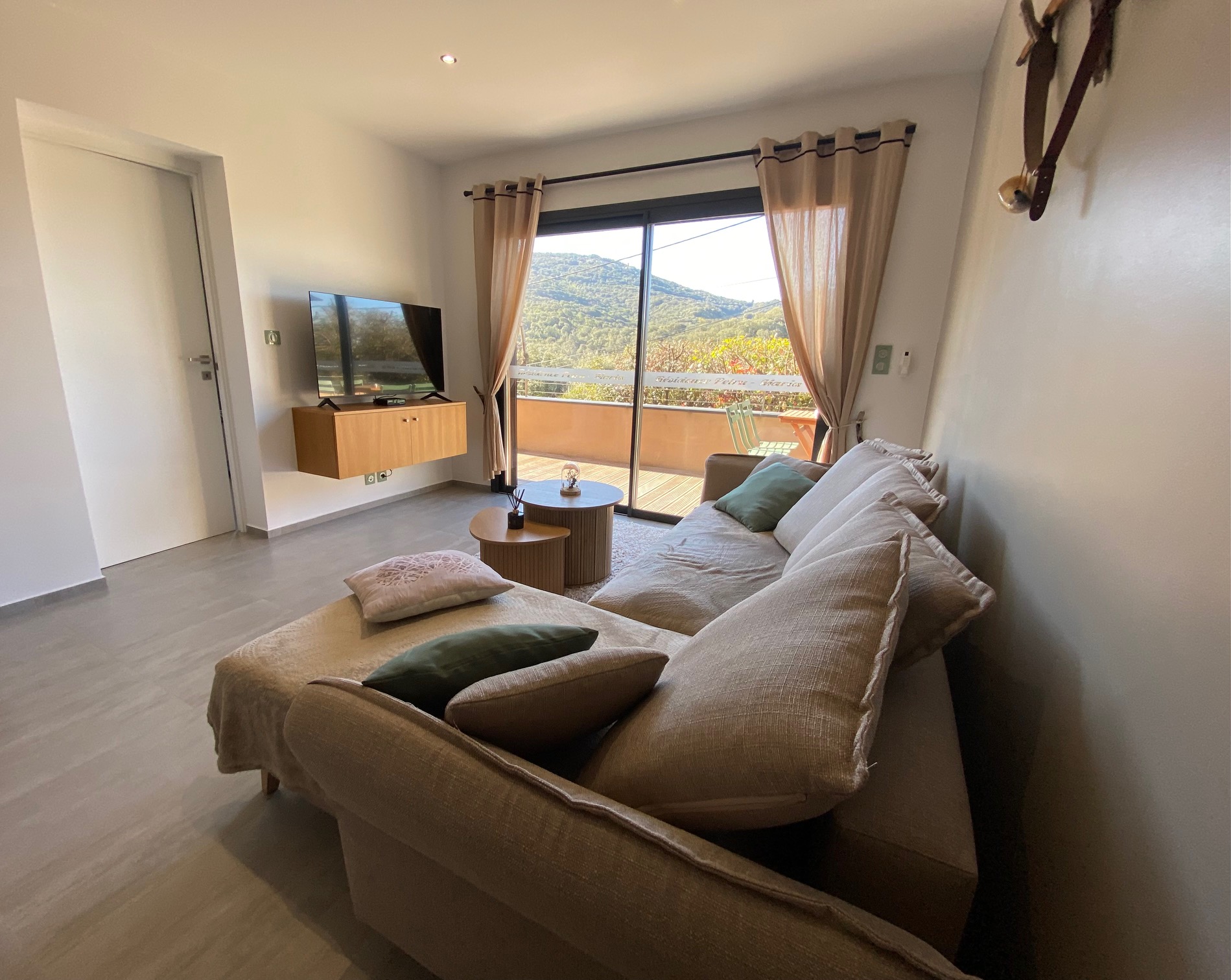  RESIDENCE PETRU MARIA
