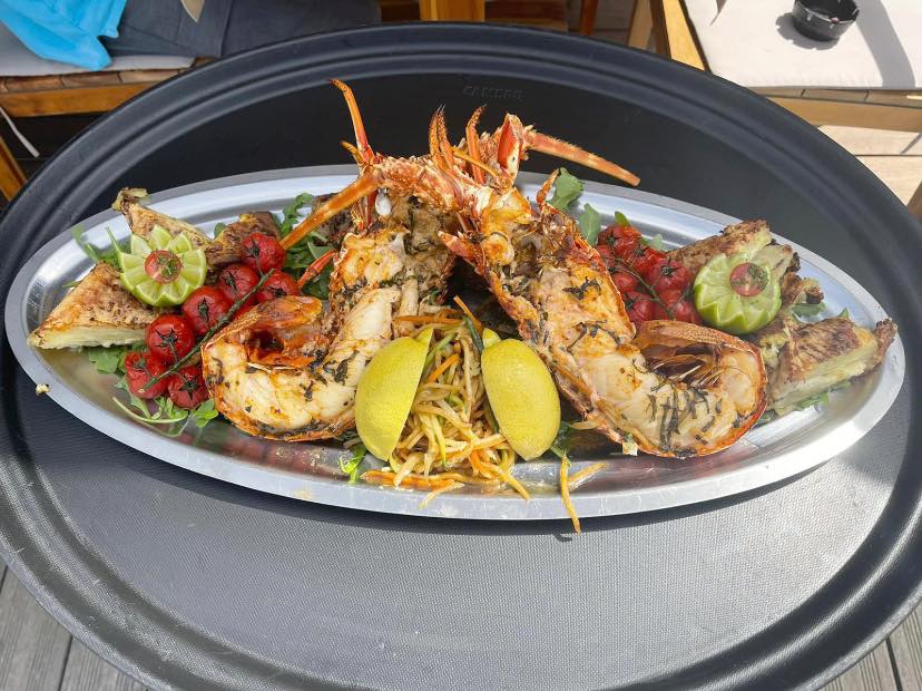  201382992_3648336058725742_1756024392465807222_n