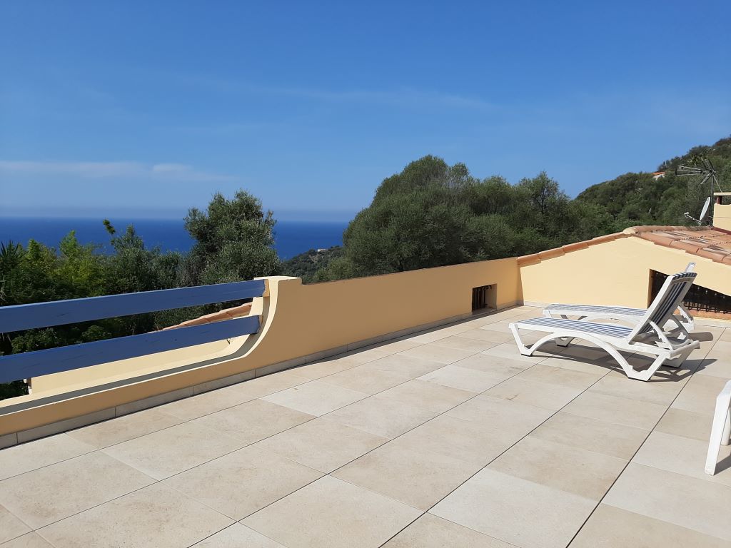  terrasse de l'étage