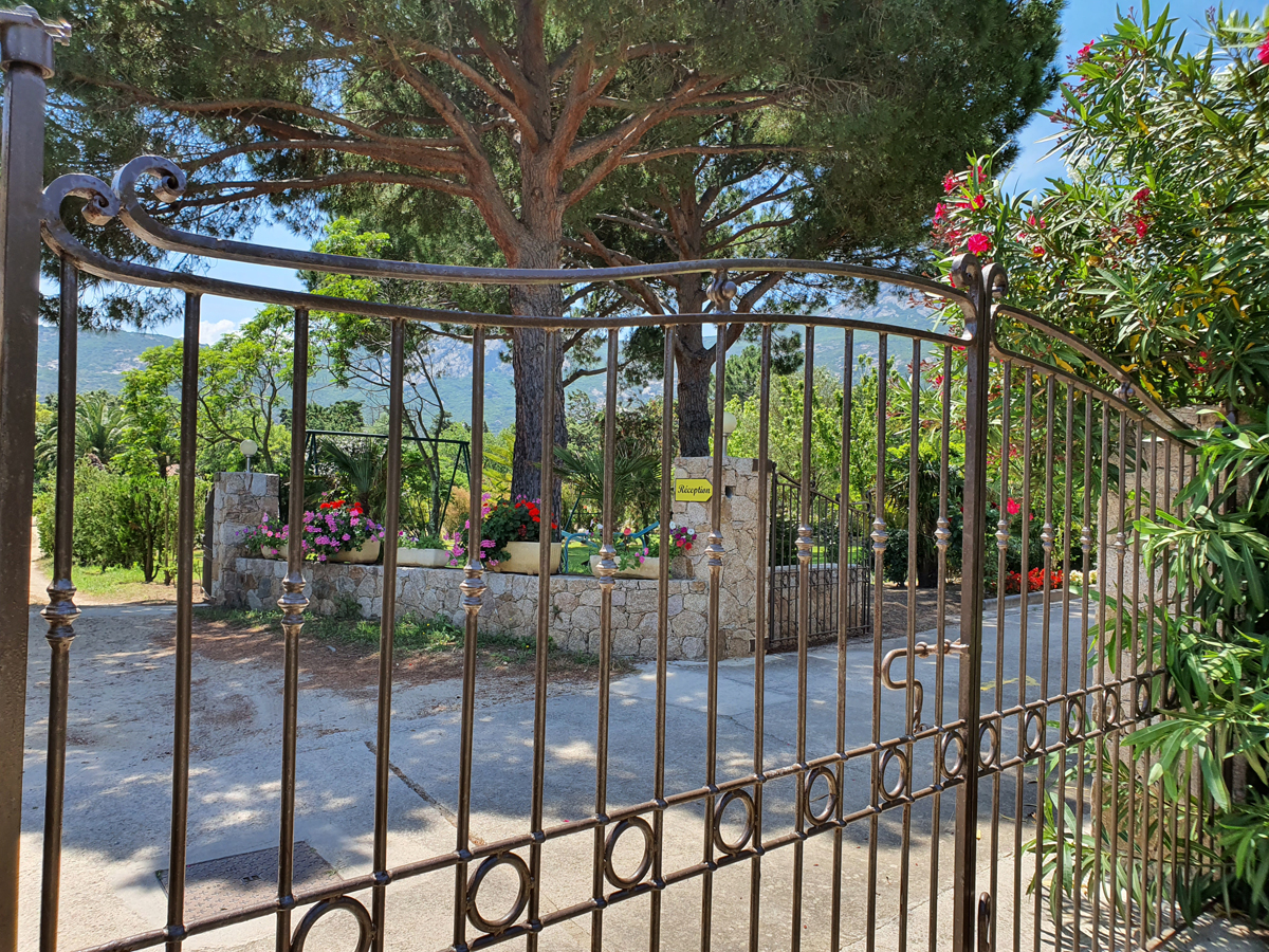 Casa Oleanda  logements de 2 à 8 personnes à Calvi