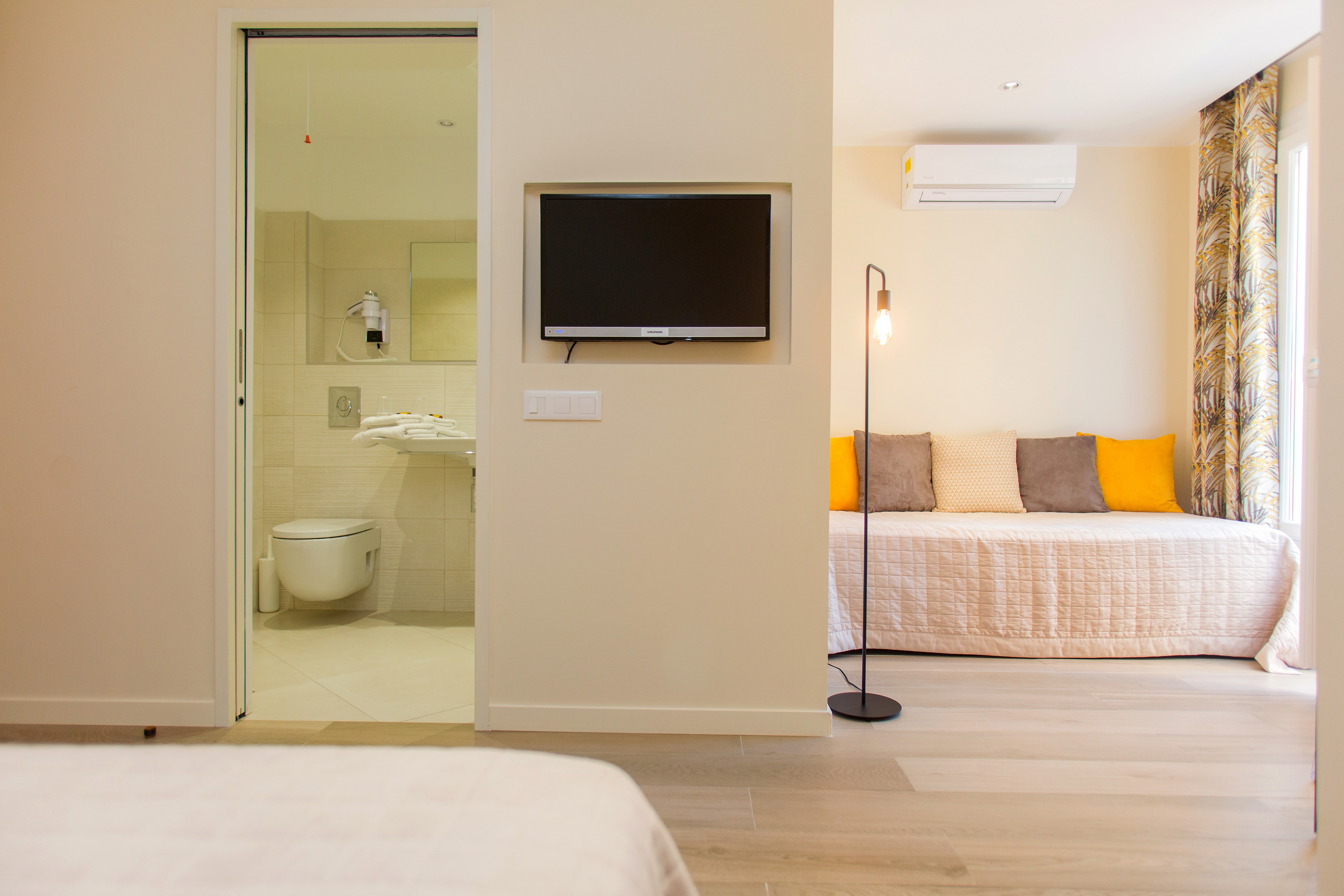  hôtel 3 étoiles à 5 minutes de Calvi