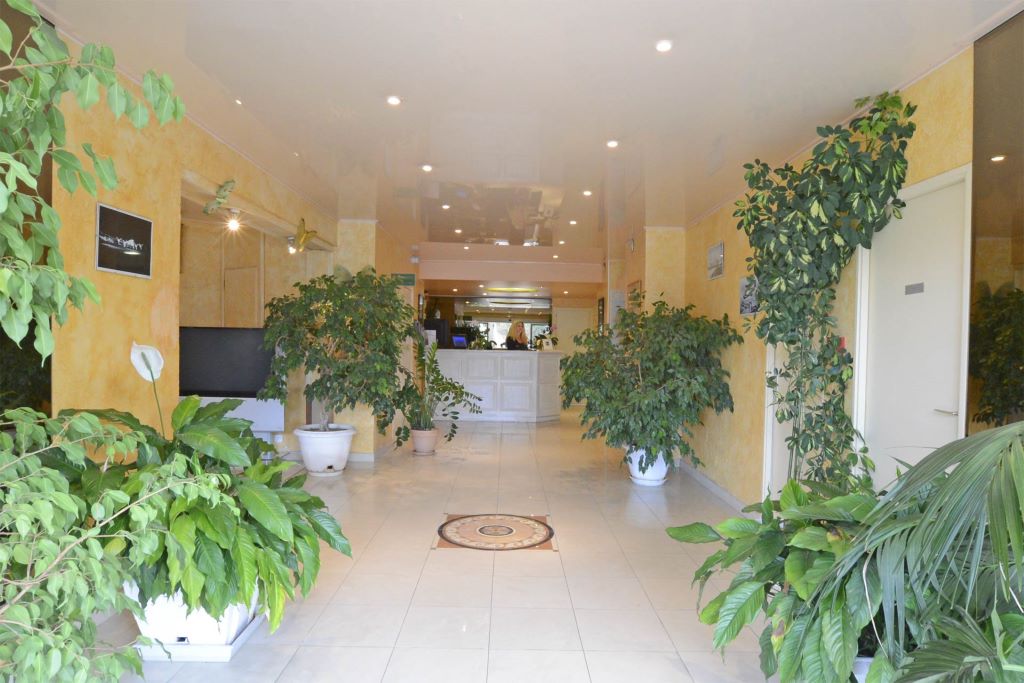  HOTEL PORETTA