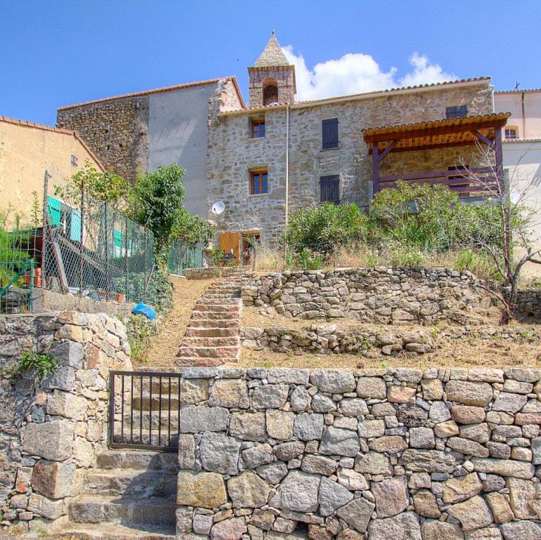 COTÉ VILLAGE