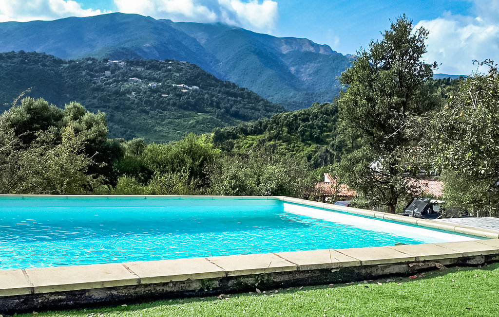  24772 PISCINE