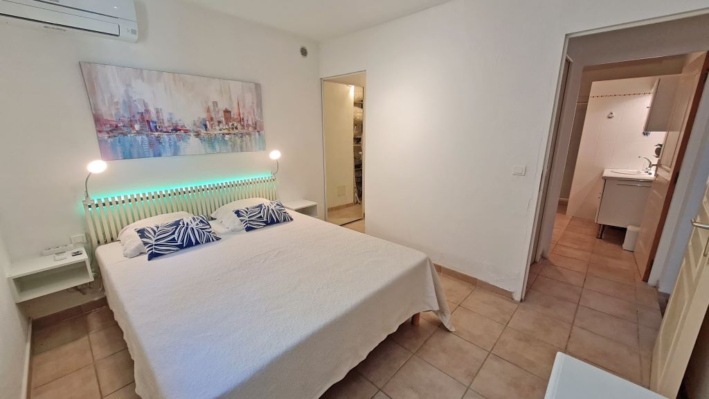  26-t3-corsica-porticcio-chambre-1