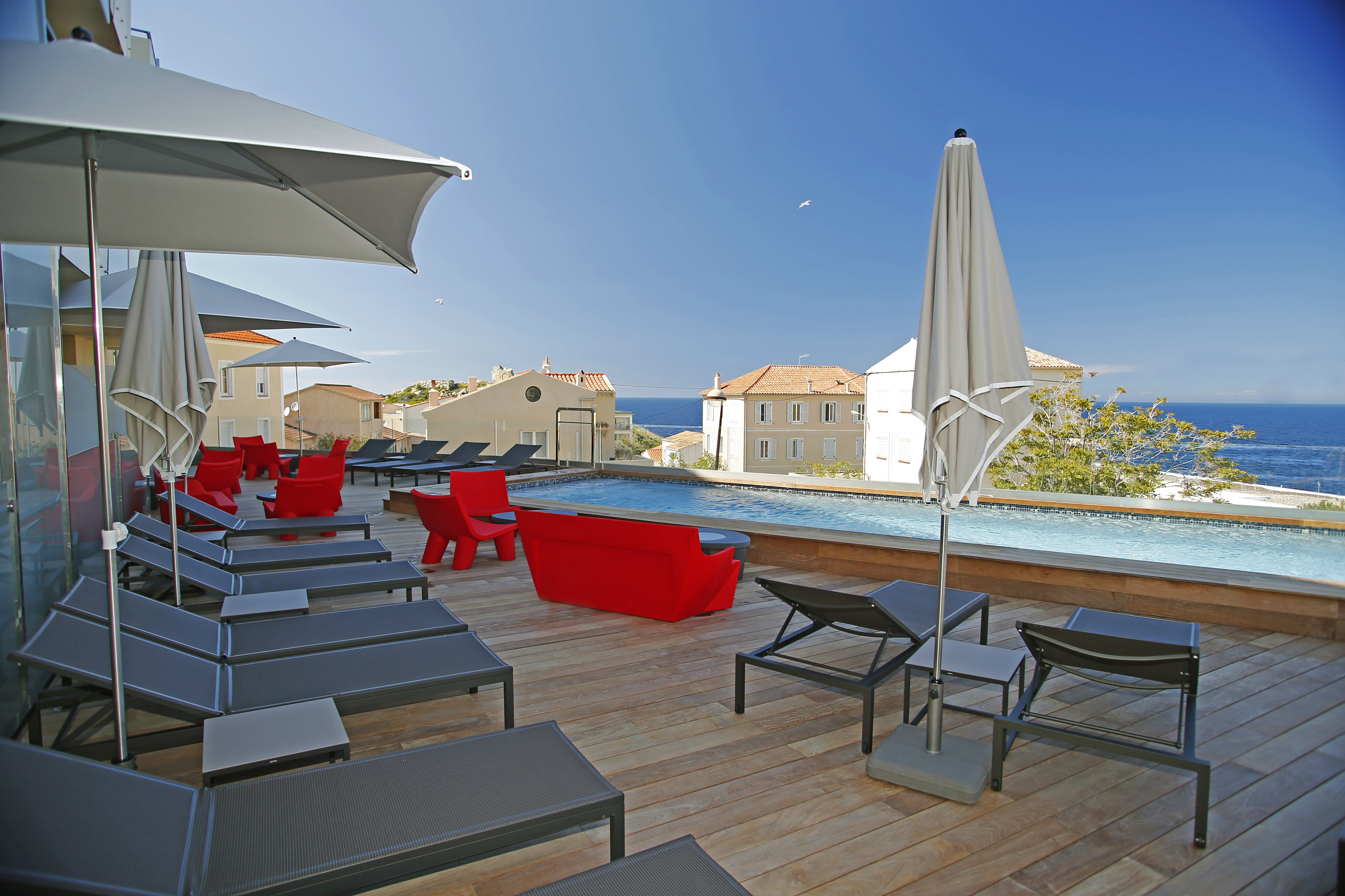  le Méditerranée, hôtel 3 étoiles à Calvi
