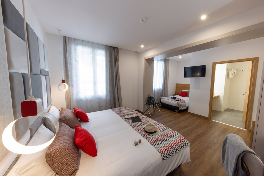  le Méditerranée, hôtel 3 étoiles à Calvi