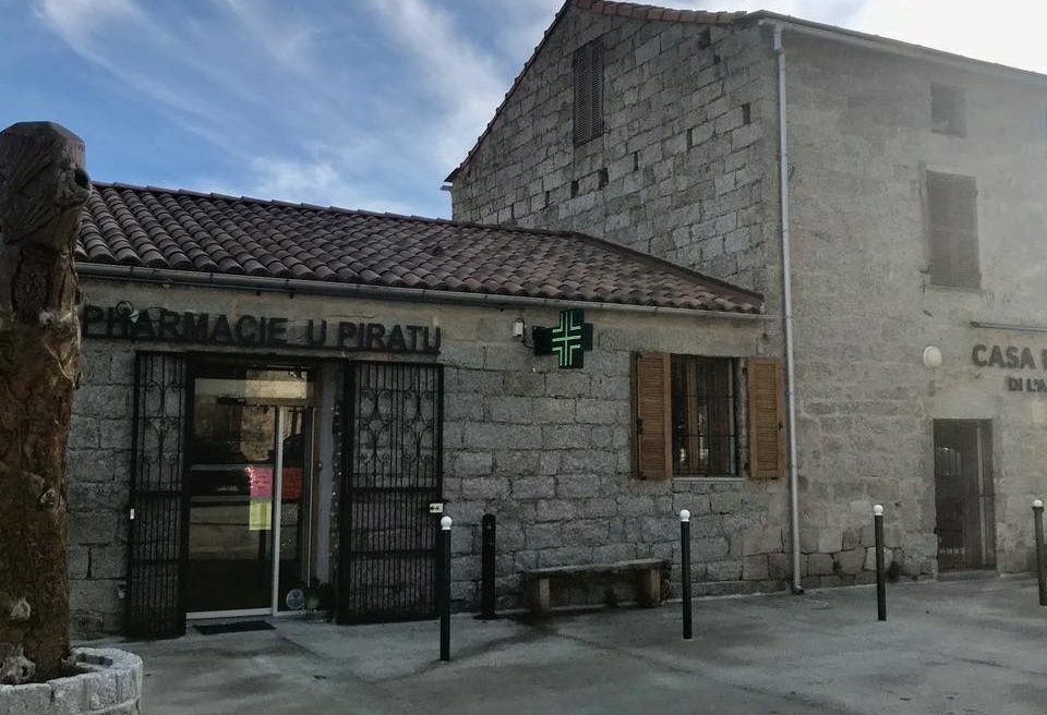  PHARMACIE U PIRATU