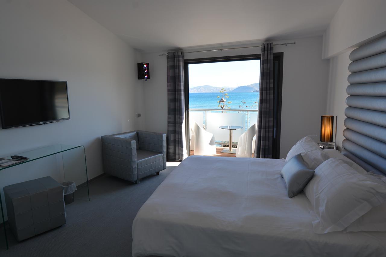  Hôtel L'Escale Côté Sud à L'Ile-Rousse et en Balagne