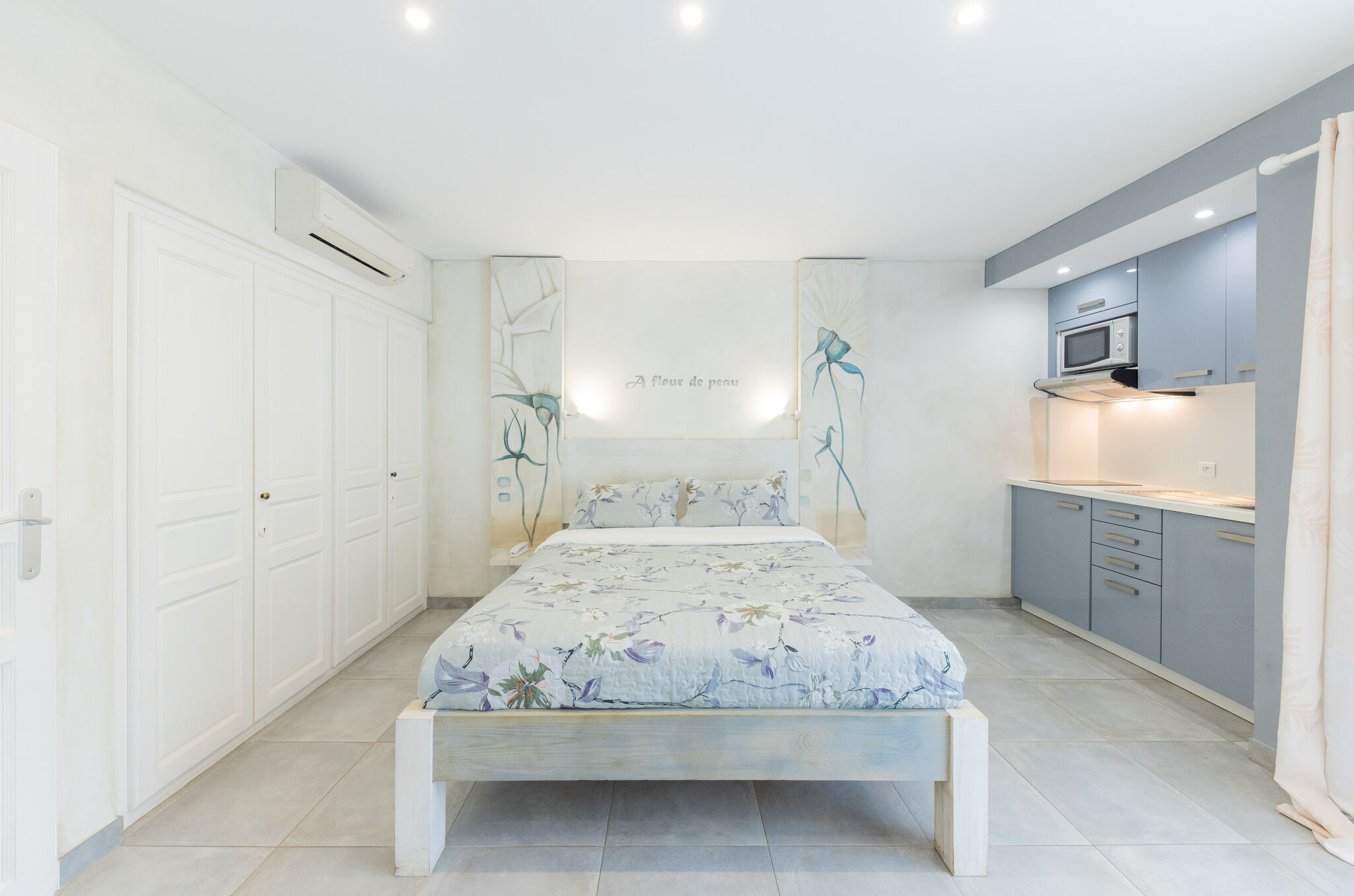  379937604a3f43a84e1fea1a422f6d7c_2050xauto