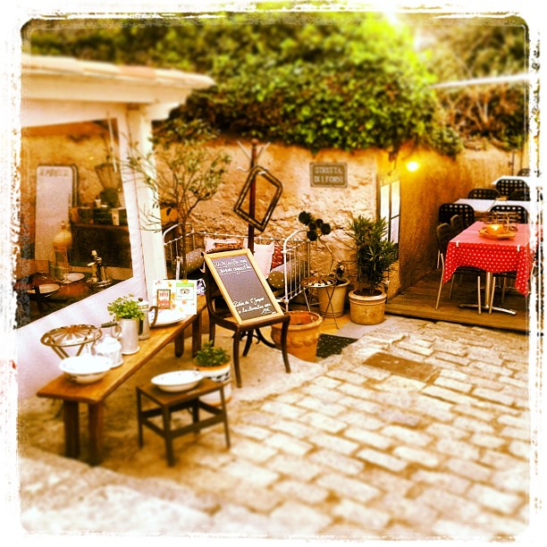  restaurant en centre ville de Calvi