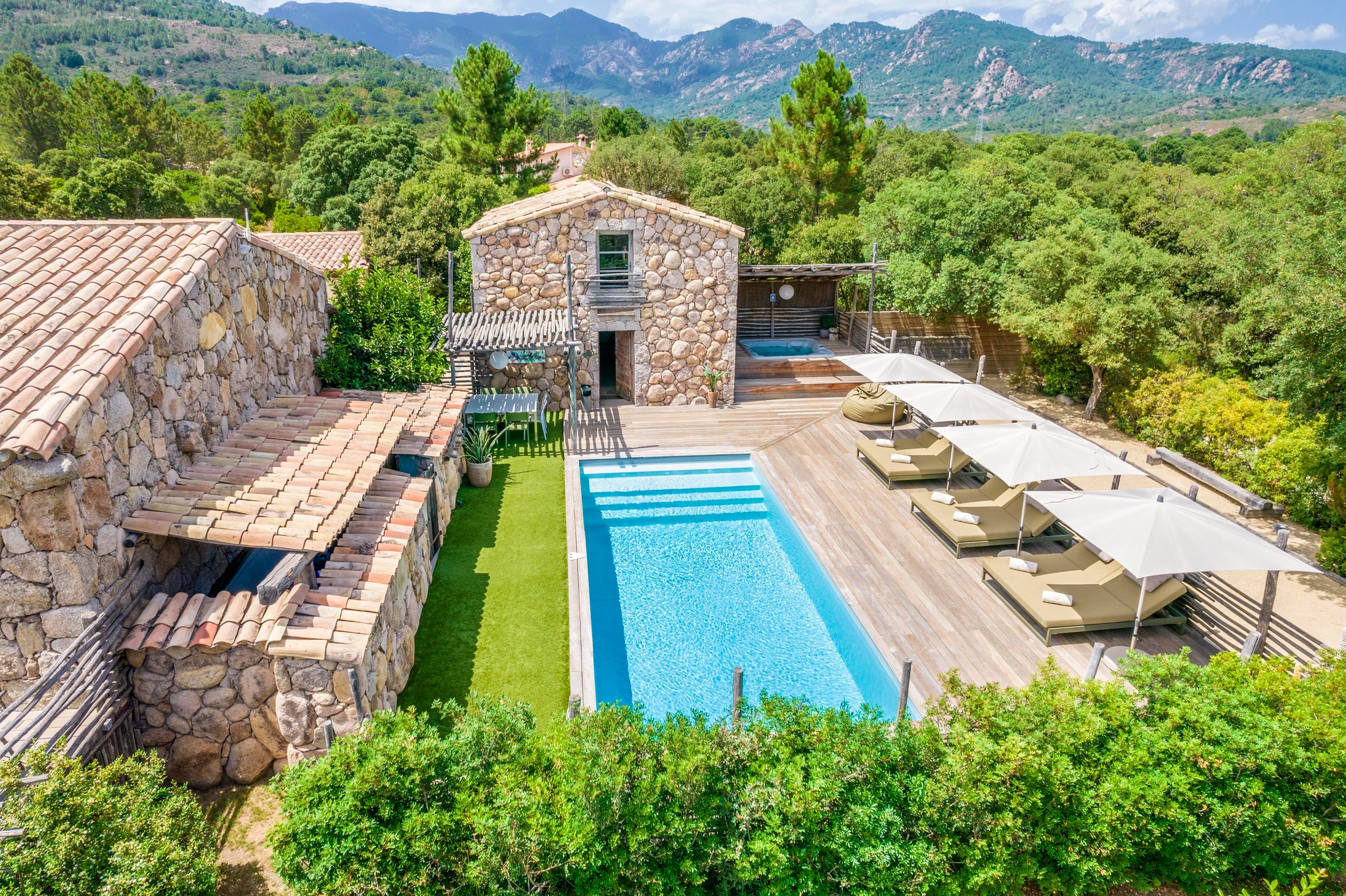  483105882_4018121398424729_4039708703141003471_n