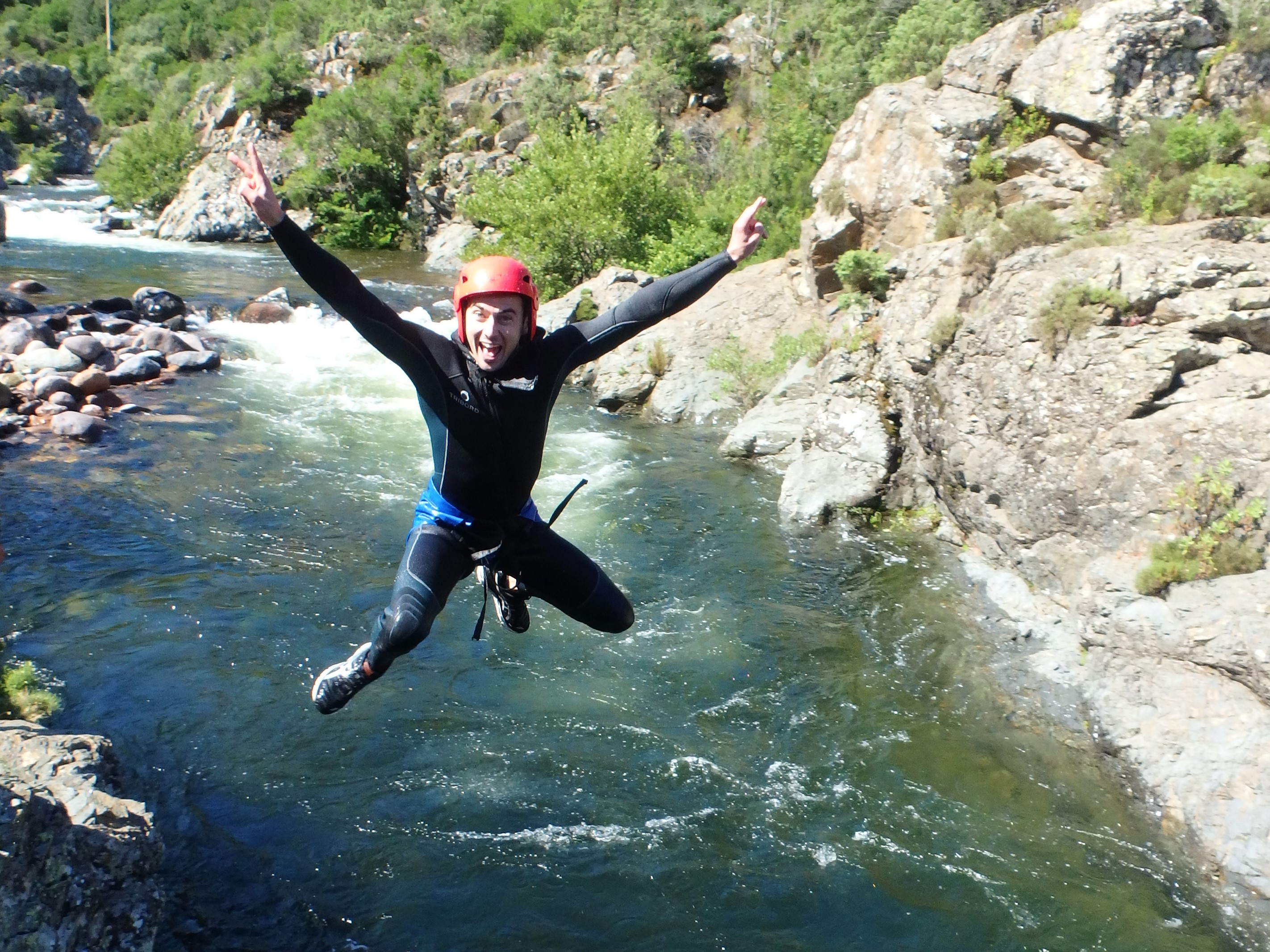  Canyoning