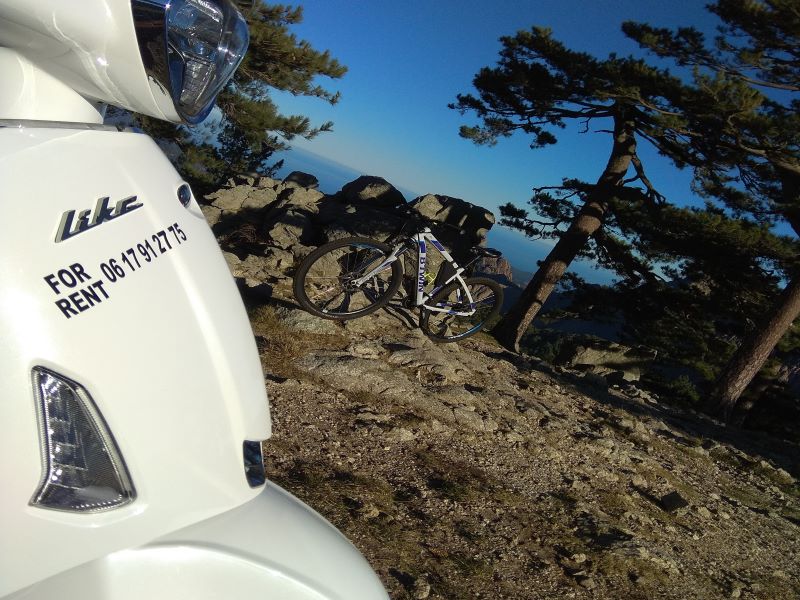  Affiche PHOTO SCOOT VELO MONTAGNE