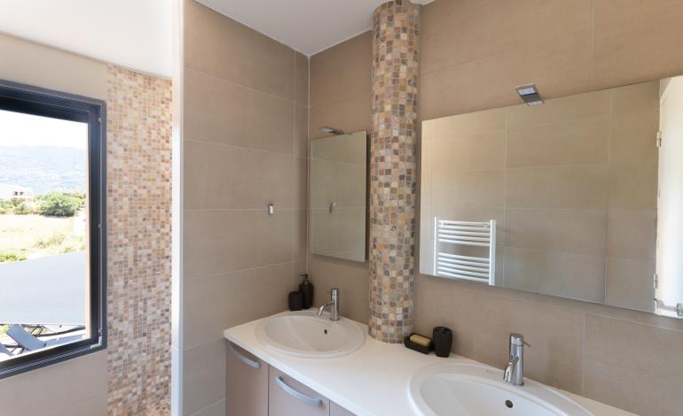 Lavabo double + douche Santi Laurini Photographer