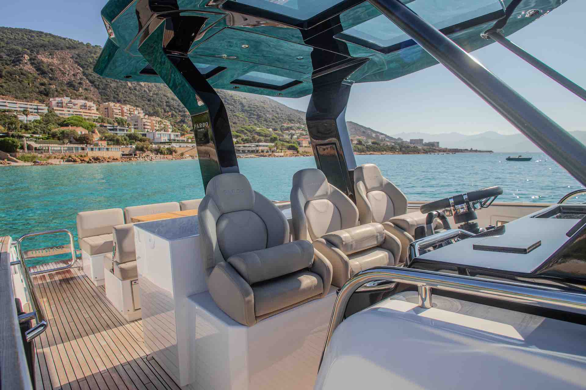  Bateau-location-corse-paloma