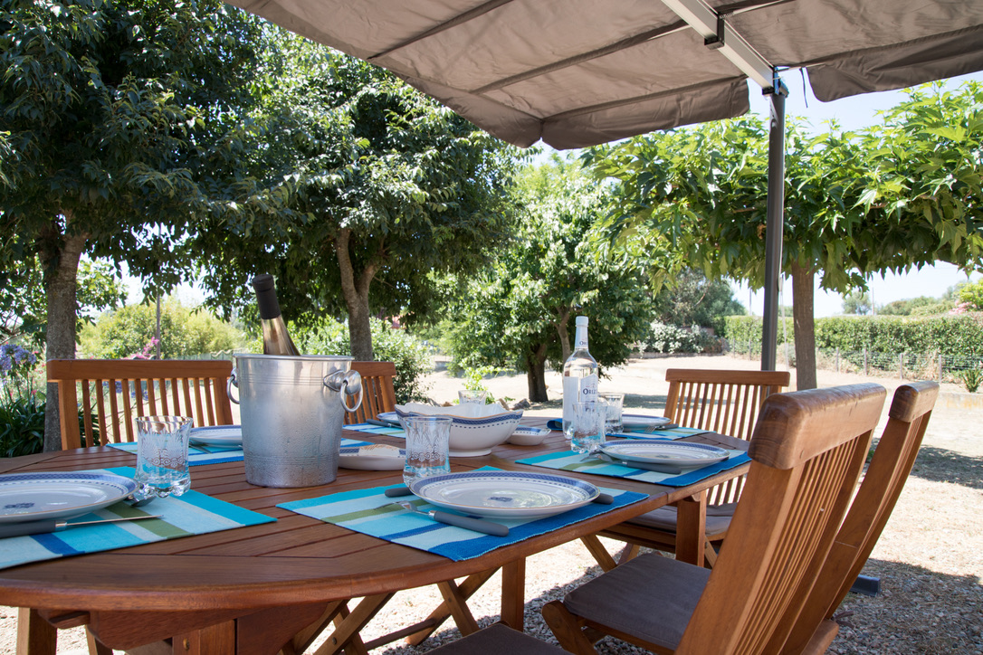  CACC16A3-9A34-42E4-94B1-3AC225E970B1_1_105_c