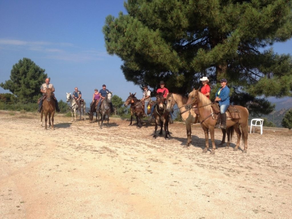  CAVALLU-E-MUNTAGNA-2-4