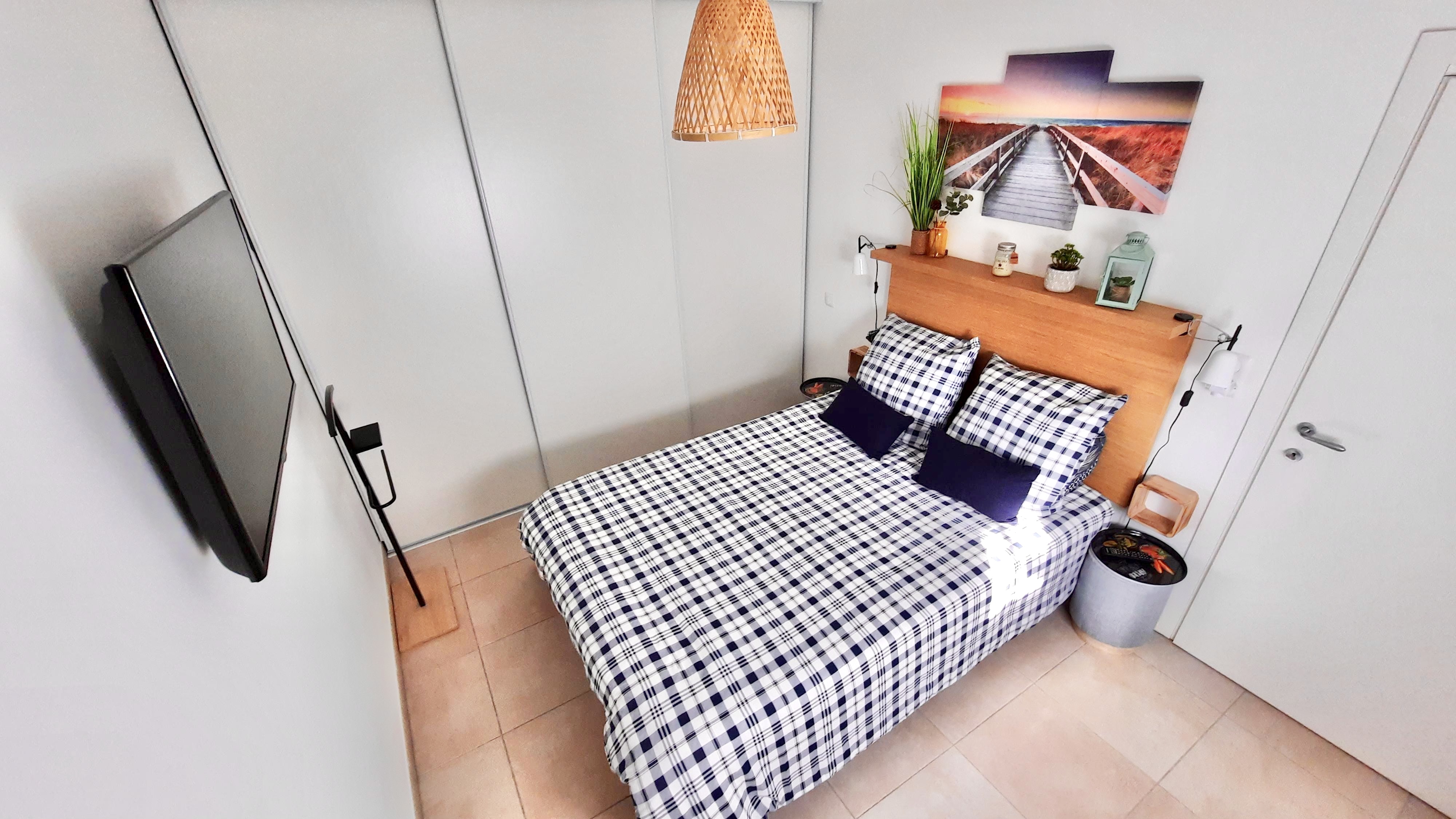  CHAMBRE DOUBLE AVEC TV