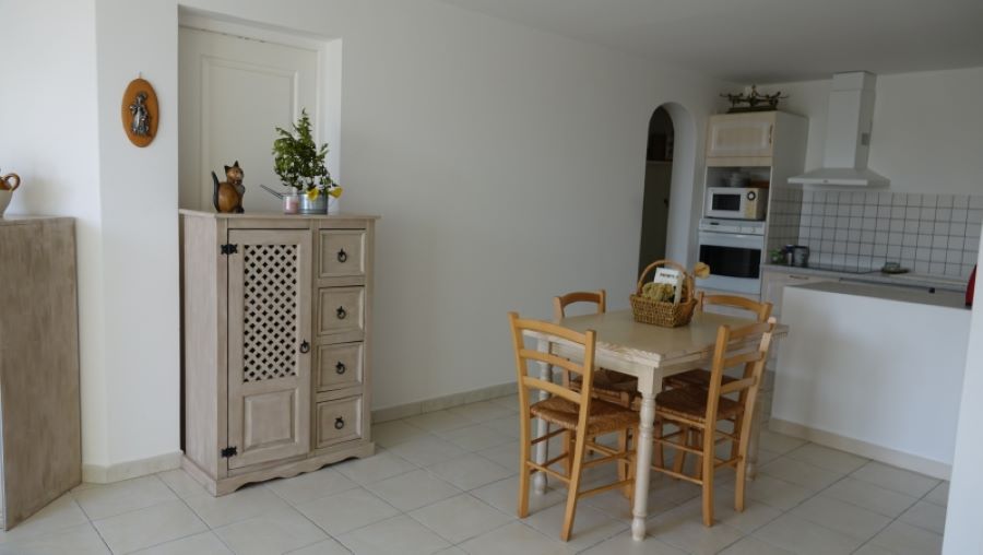  CHEZ AUGUSTIN_14_14