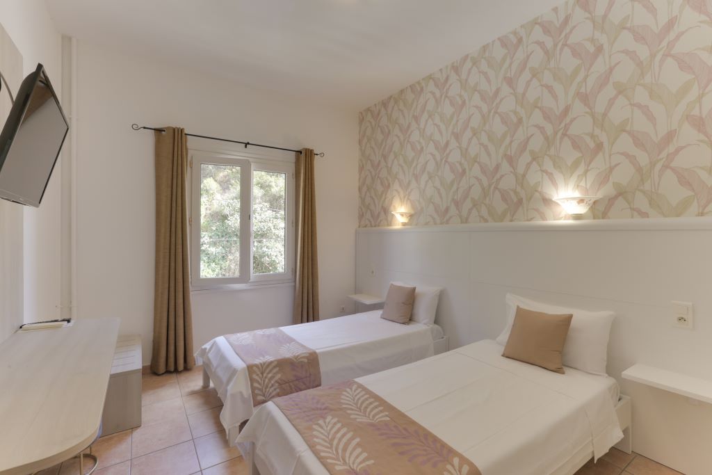  Chambre-grande-Twin---2-lits-simples-