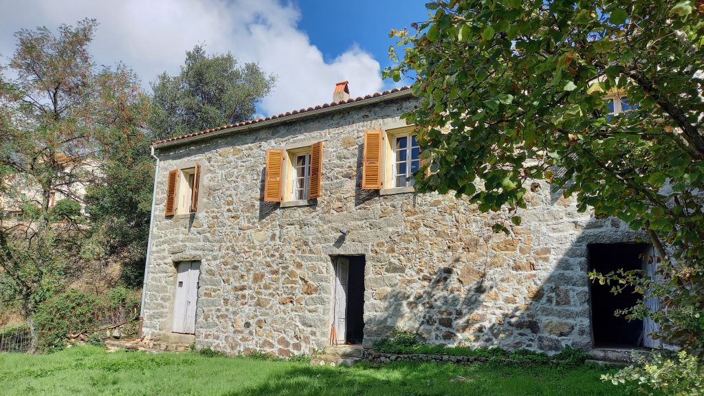  Chez-Anne-maison-corse-typique