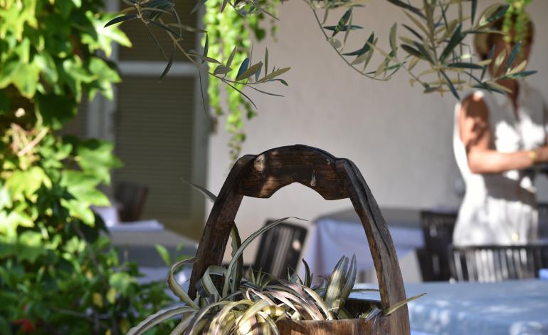 Terrasse couverte leslentisques.com