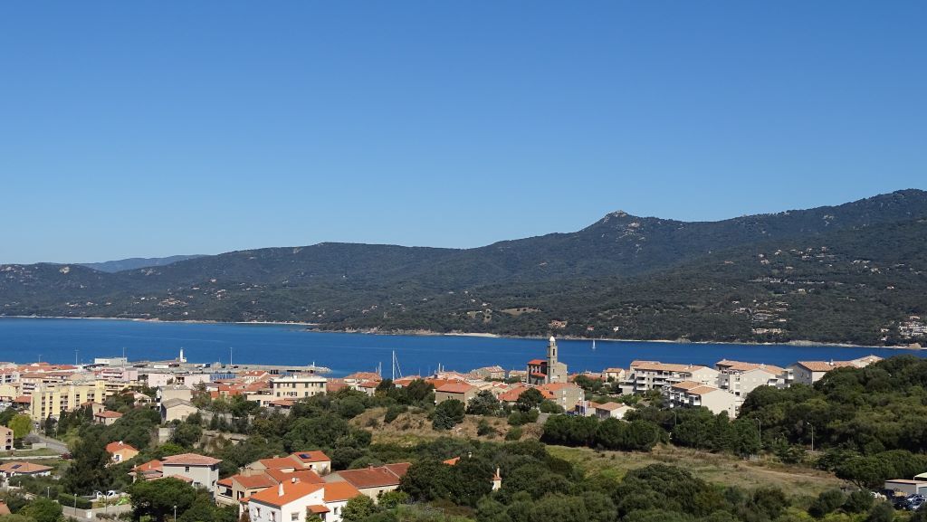  T3 N°1 - vue sur mer et village