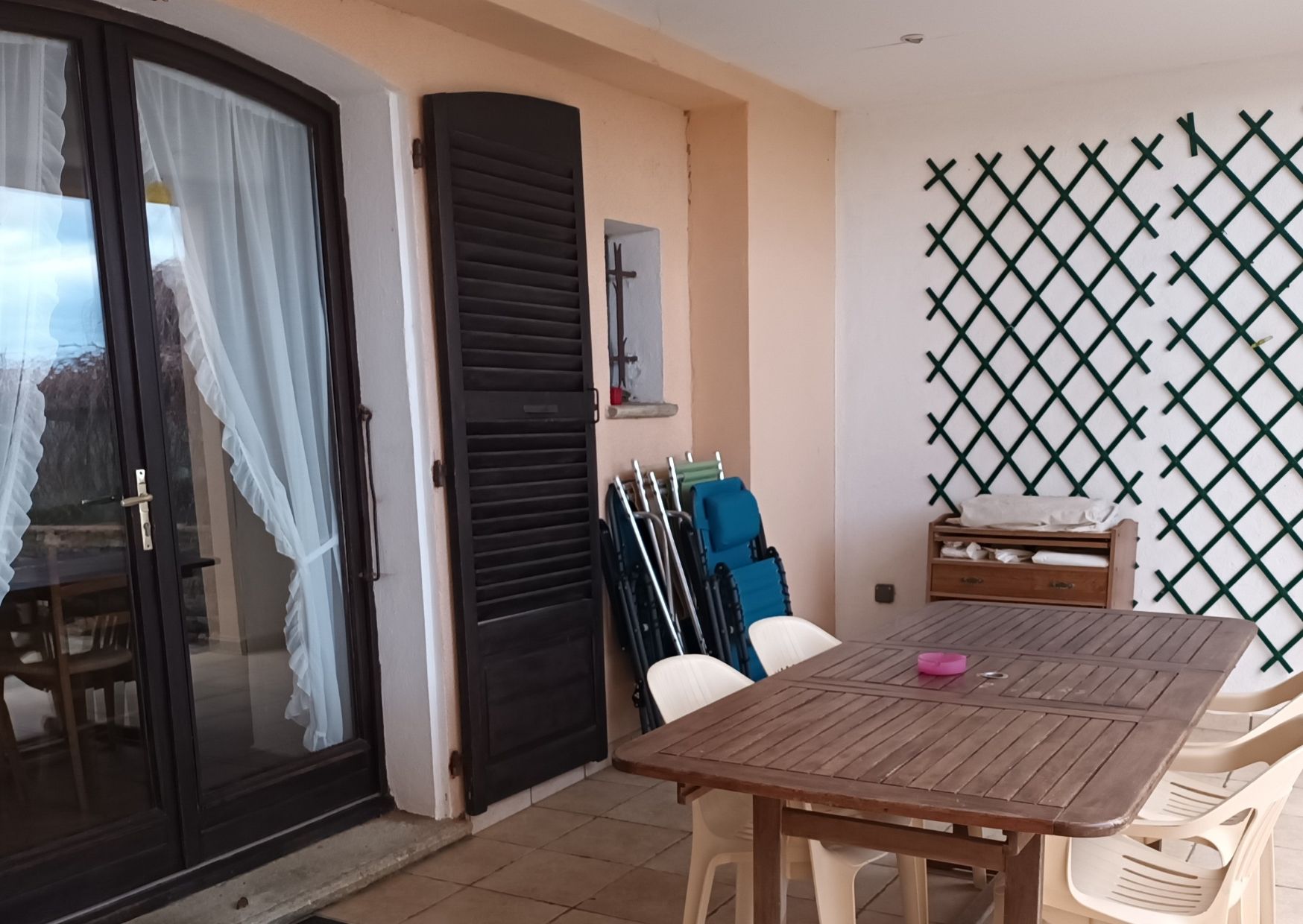  loggia