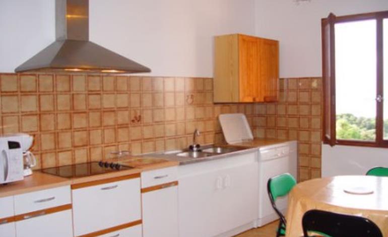 ELLADA 1 Appartement 5 personnes ELLADA 1 Appartement 5 personnes