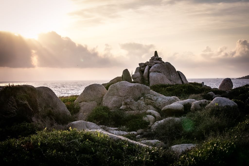  EN Testa-Rocher-soleil couchant-Bonifacio