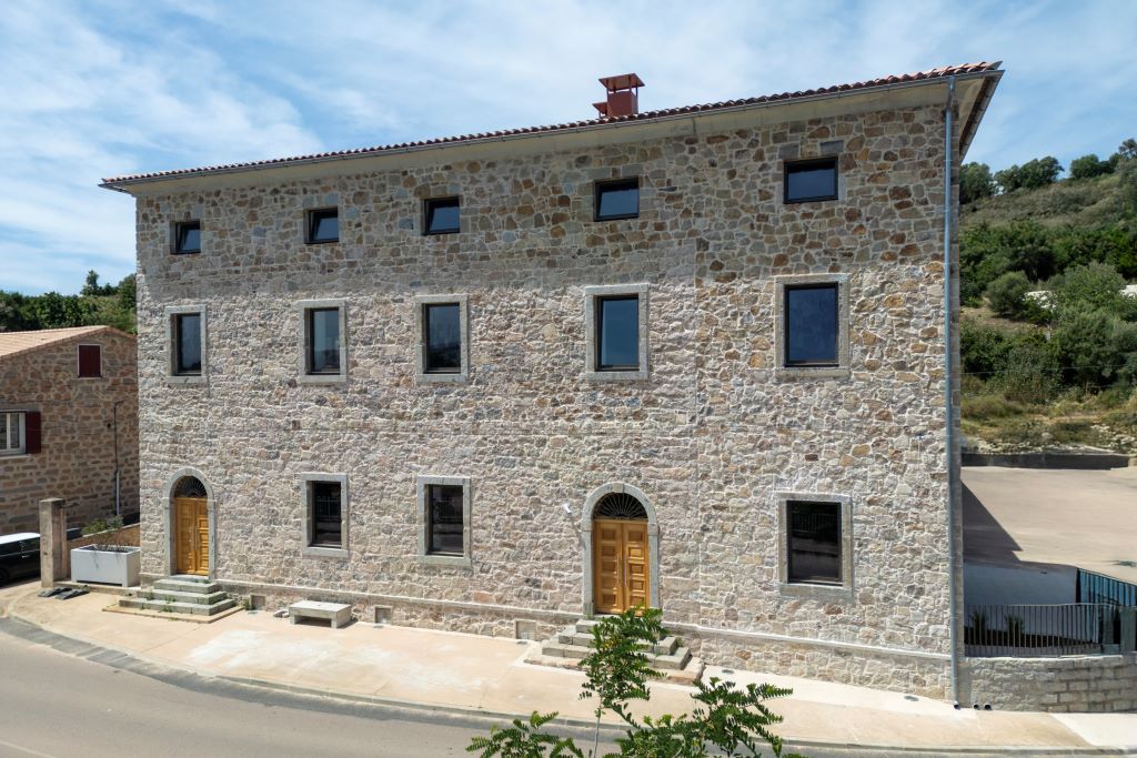  FACADE-MUSEE---SYLVAIN-ALESSANDRI-1