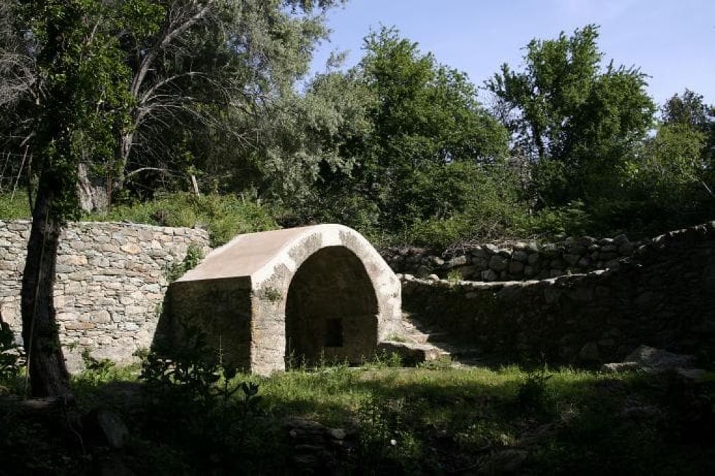  Fontaine--DI-U-PONTE