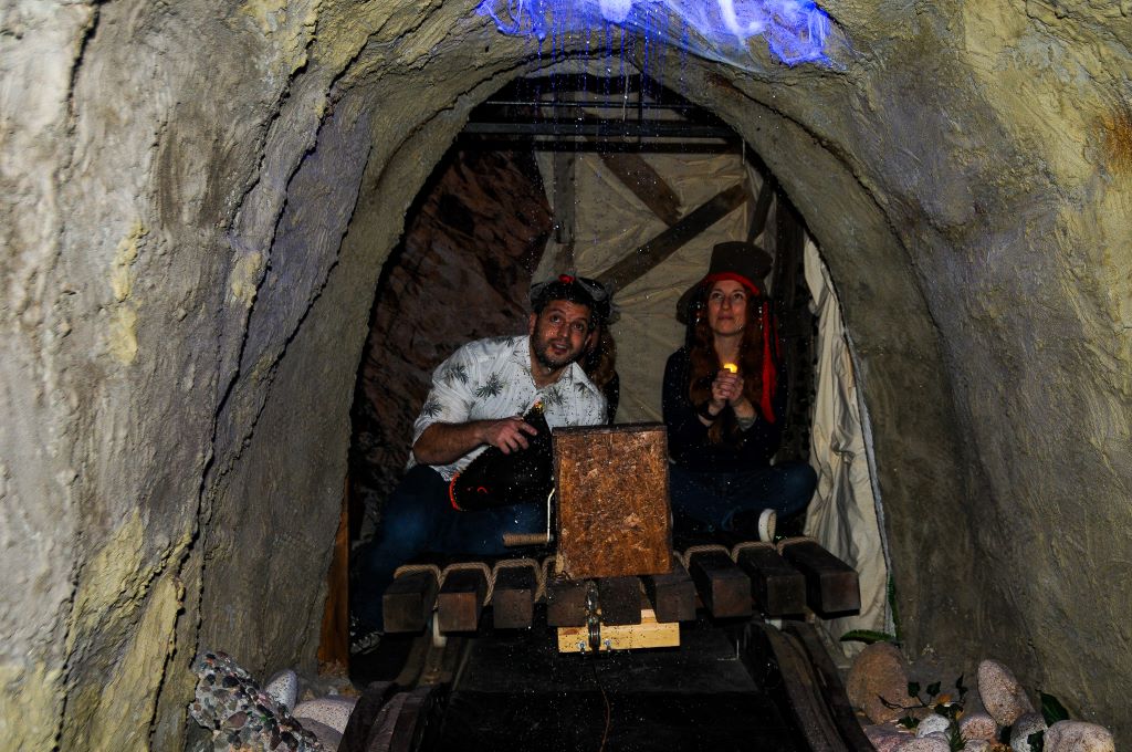  Grotte-jeux-porto-corse