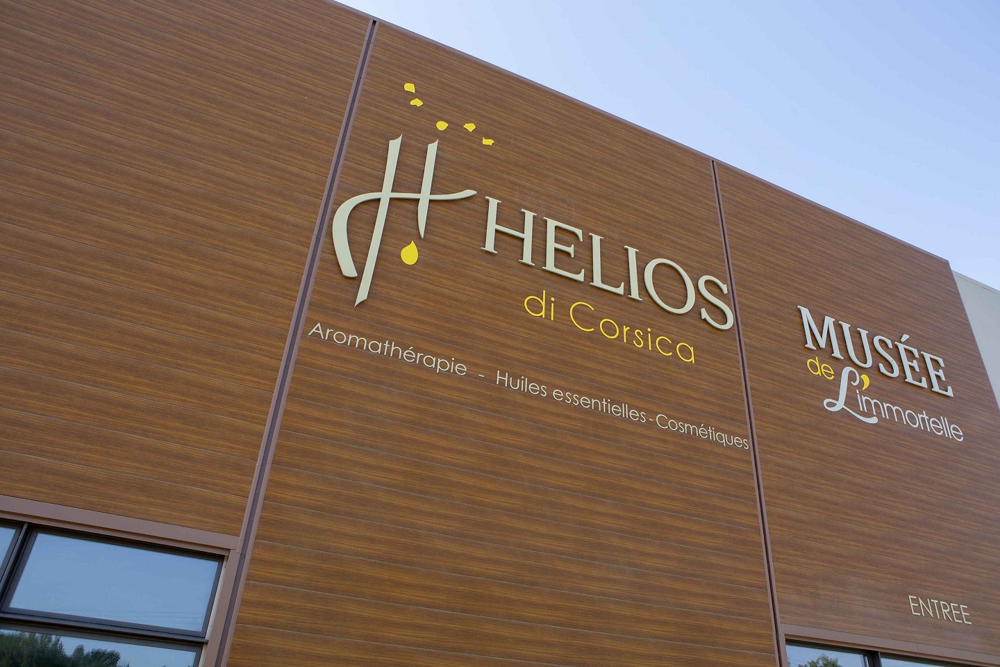 Hélios di Corsica - Enseigne