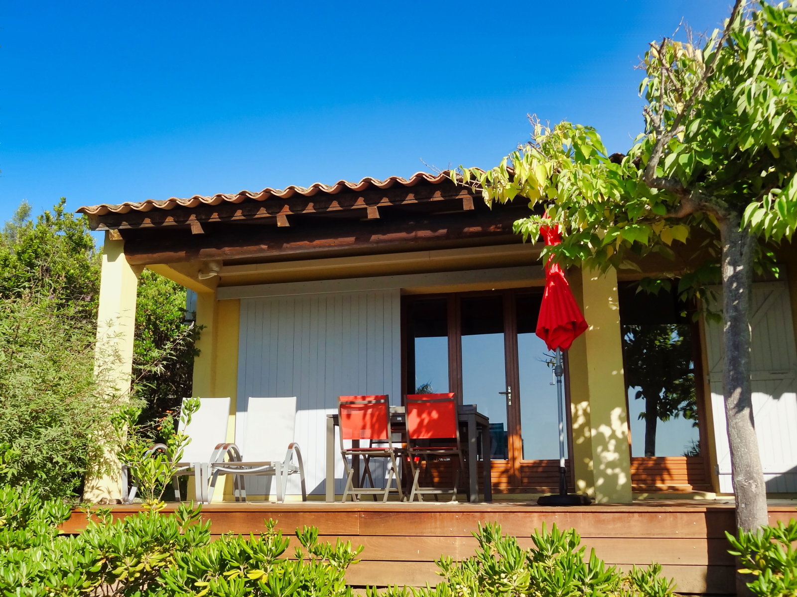  Henrion-02-exterieur-terrasse