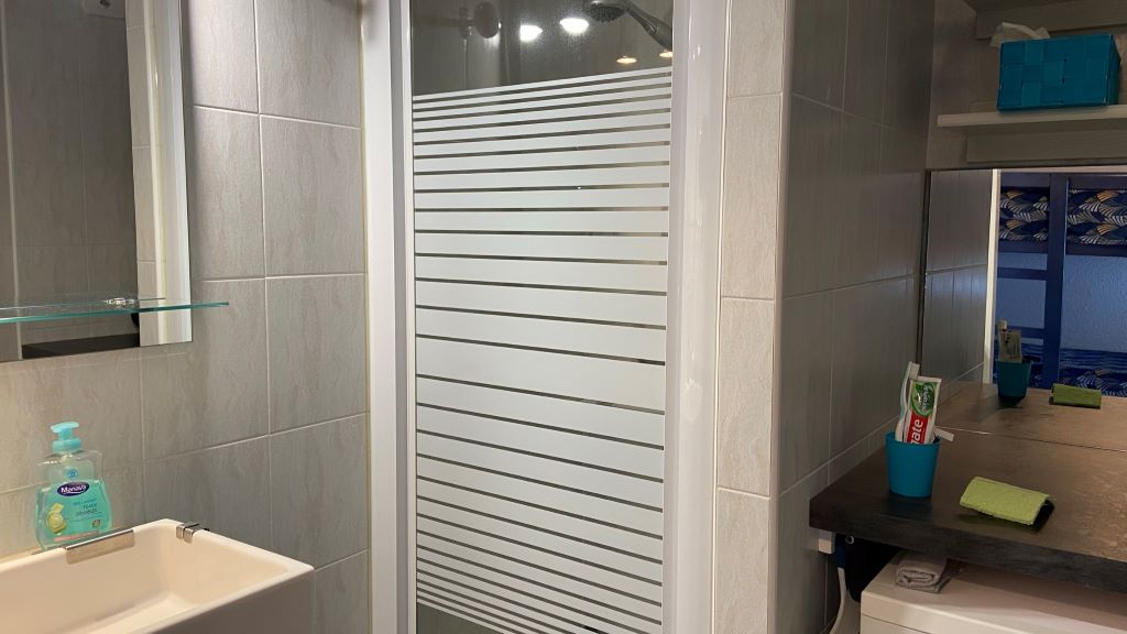  Cabine-douche-Prunete