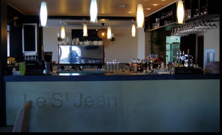 LE SAINT JEAN_4_4 Non renseigné LE SAINT JEAN_4_4 Non renseigné