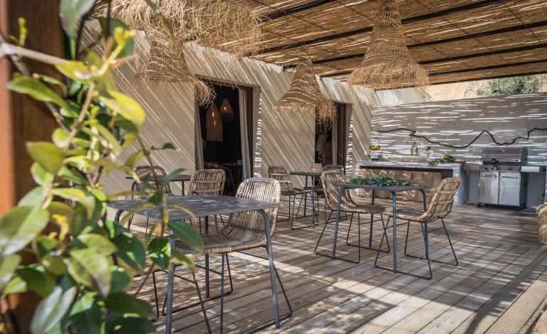 Terre de Maquis - Terrasse ombragée Terre de Maquis Terre de Maquis - Terrasse ombragée Terre de Maquis