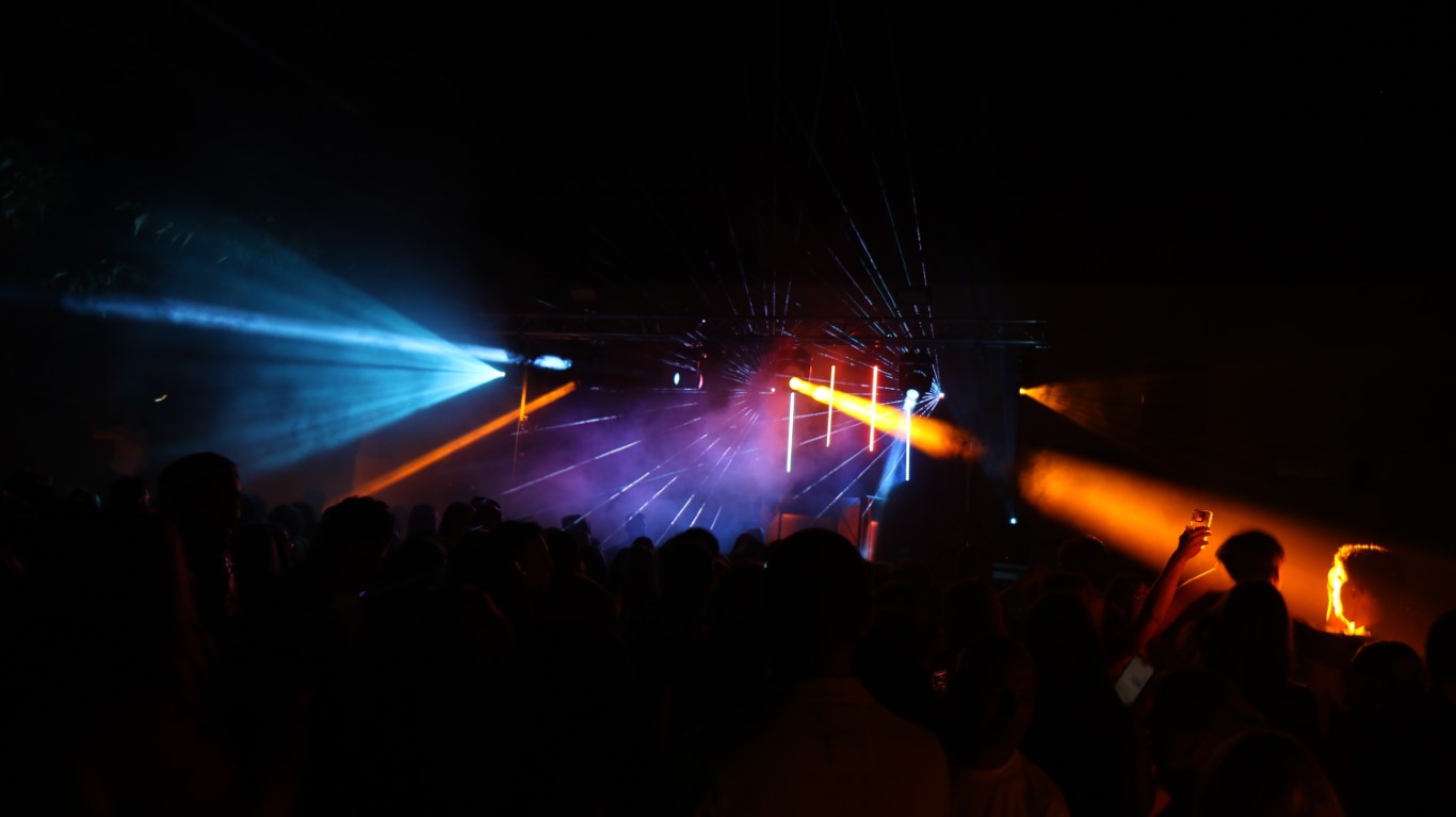  LOIS DJ Jason 2025  (4) (Moyen)