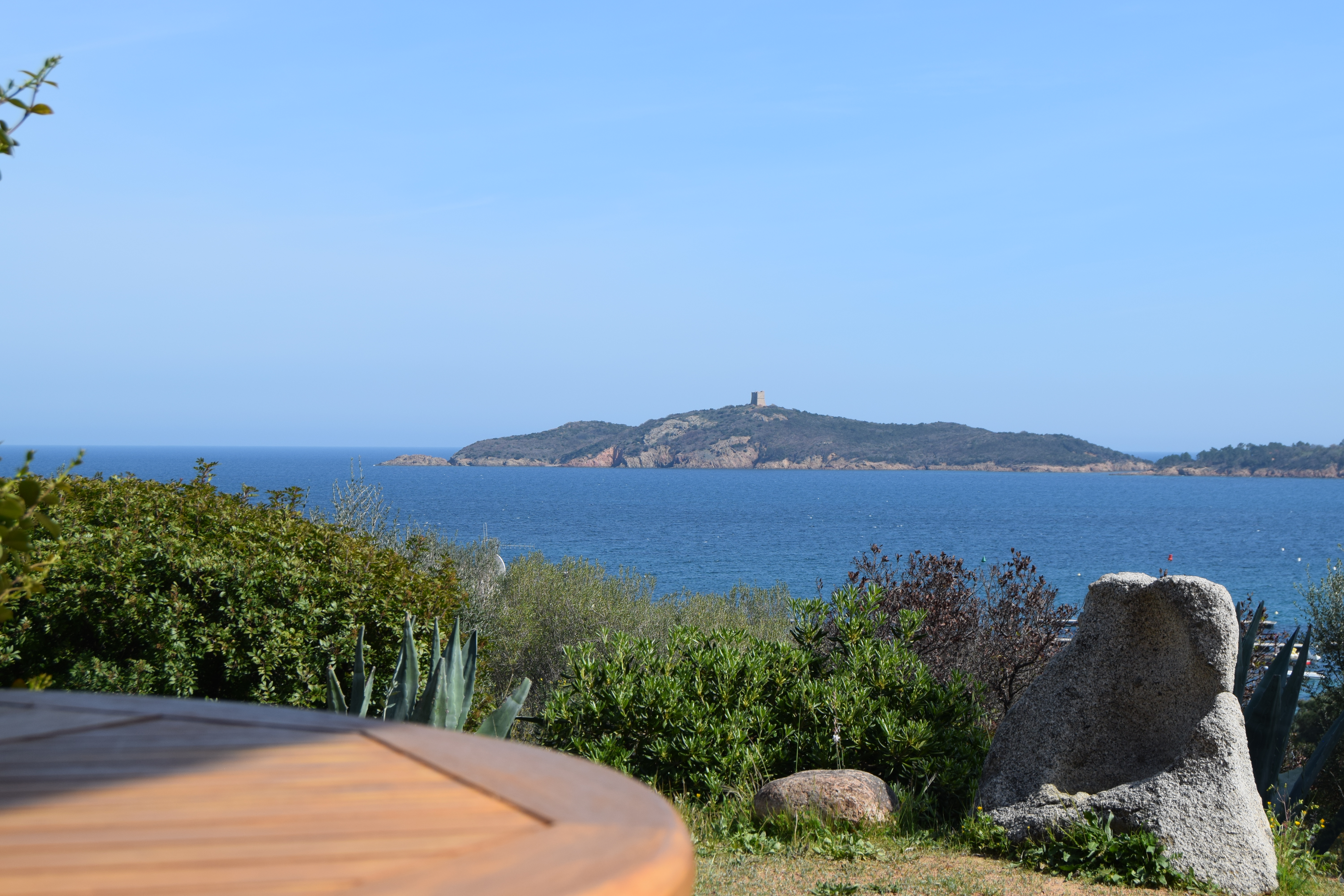  LPM Les Hauts de Pinarello 05