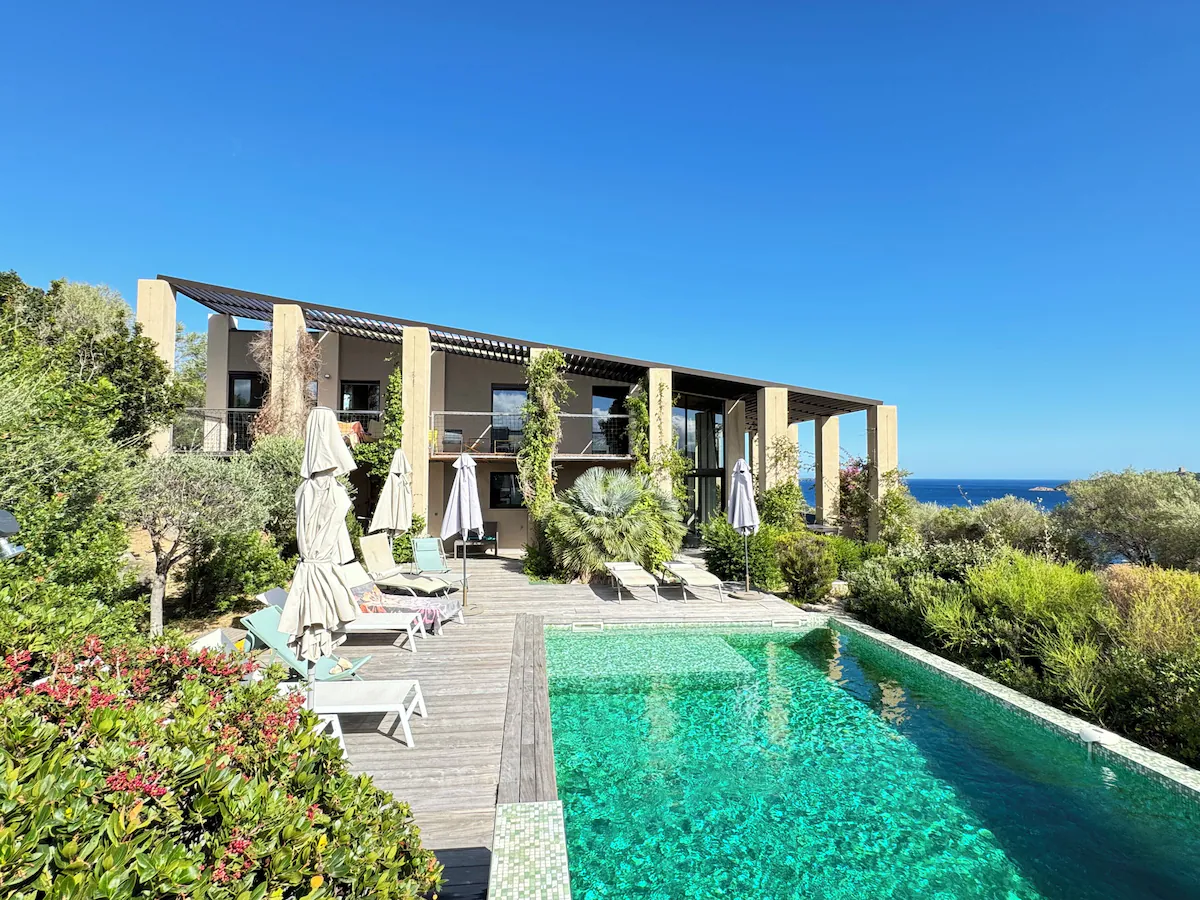  Bandeau_ospita_MEUB_Villa_Libecciu_2023_rvb